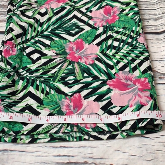 Fashion Nova Stripes and Flowers Pants - Picture 9 of 12